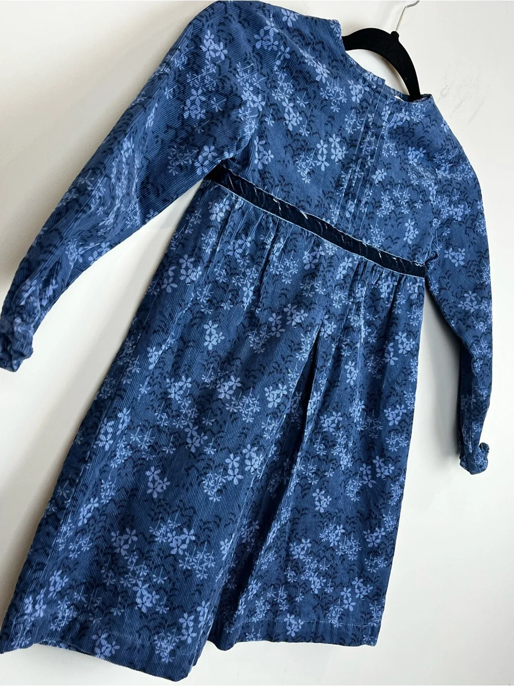 Spanish Gocco Girls long sleeve corduroy dress Blue Floral Girls Size 7-8